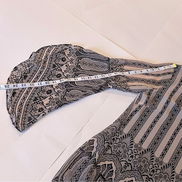 Pink Owl Boho Patterned Flare Sleeve Dress Nude Black Small 🔥 - Picture 3 of 13